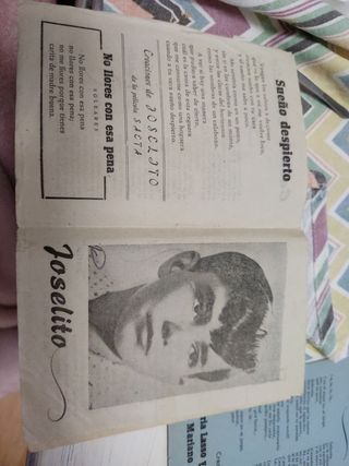 mini libro antiguo 