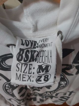 sudadera blanca bershka
