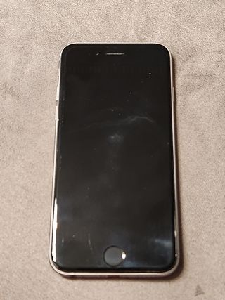 Iphone 6 gris para reparar o piezas.