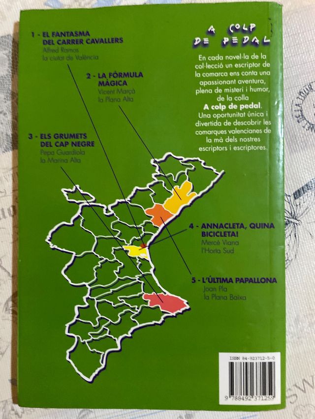 Libro El fantasma del carrer cavallers