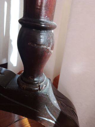 MESA EXPOSITOR ANTIGUA MADERA