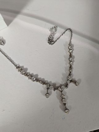 gargantilla y pendientes bisuteria