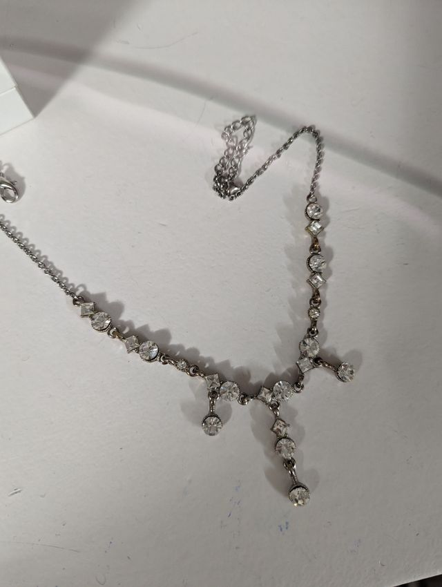 gargantilla y pendientes bisuteria