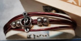 Pulseras Varias