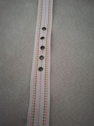 Cinturón de tela y metal nuevo 105cm