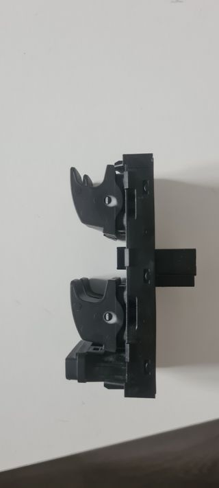 Botonera elevalunas Golf VII