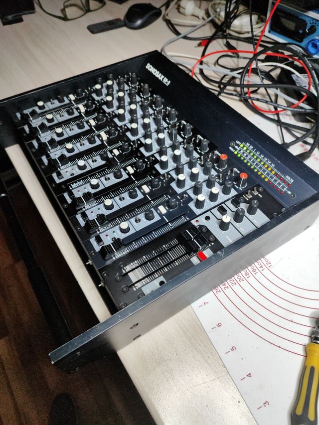 Reparamos mesas análogas y digitales 