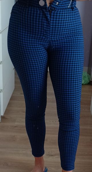 Pantalón zara