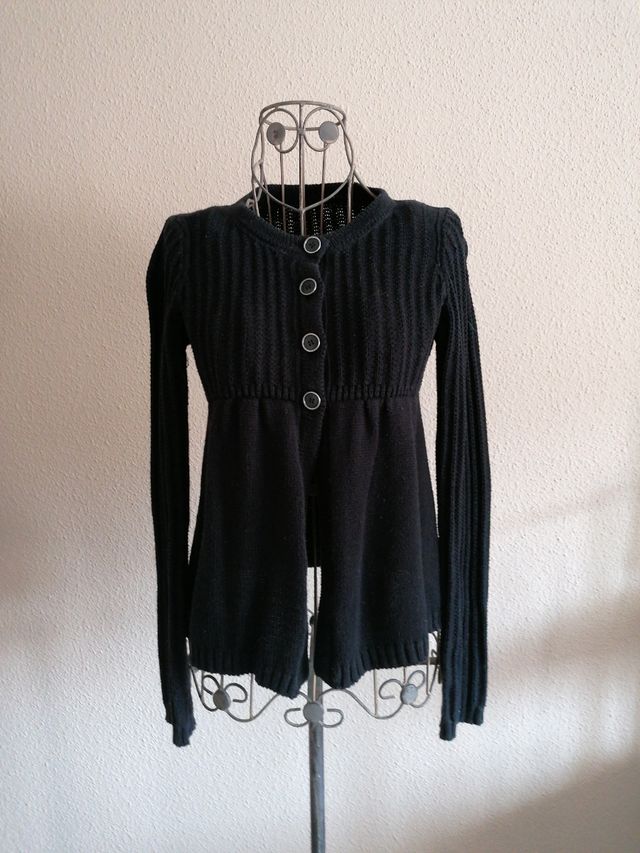 Chaqueta negra punto