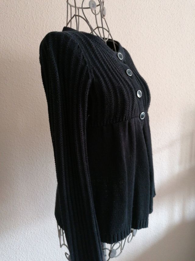 Chaqueta negra punto