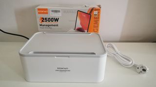 Regleta Enchufes con Caja Organizadora de Cables