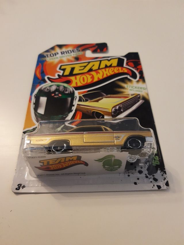 hot wheels 62 chevy