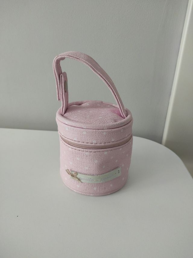 Panera, bolsita y chupetero de Pasito a Pasito