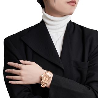 Reloj naviforce de cuarzo mujer nuevo a estrenar 