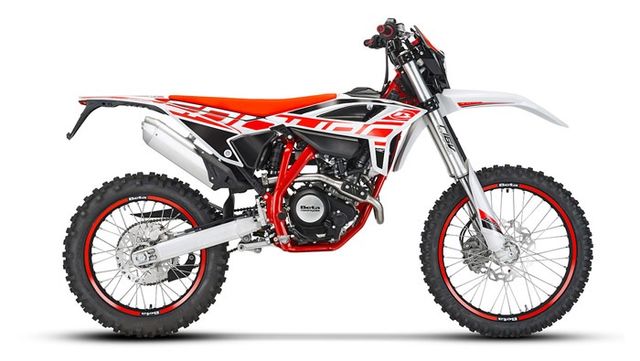 BETA 125 4T modelo T 15cv