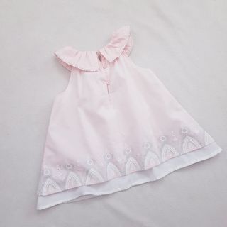 Conjunto blusón babero rosa bermuda blanca Gemelas