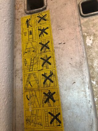 escalera doble aluminio 2 X 6 metros