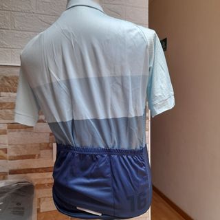 Traje de ciclismo nuevo sin estrenar