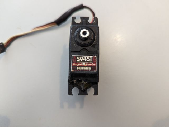 Servo digital Futaba 1/10 1/8