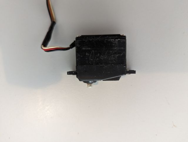 Servo digital Futaba 1/10 1/8