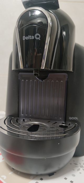 Cafetera de cápsulas Delta QCool.