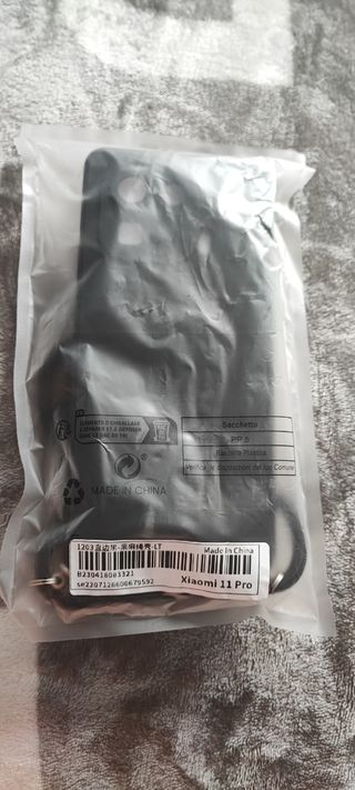Funda para colgar Xiaomi 11 Pro