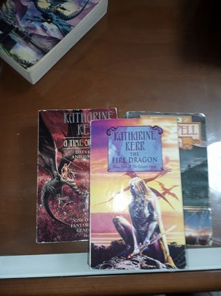 Katharine Kerr , lote libros  , c. completa , ingl