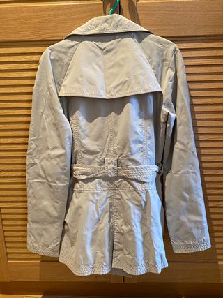 Gabardina beige Mango