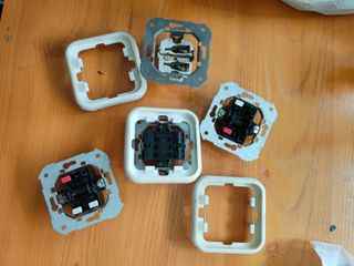 Electricidad 45 marcos Solera enchufes interruptor