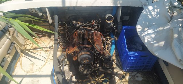 Mercruiser 4.3 y la cola completo averiado ocasión