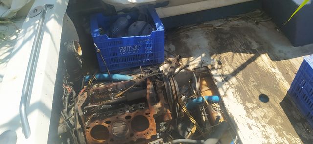 Mercruiser 4.3 y la cola completo averiado ocasión