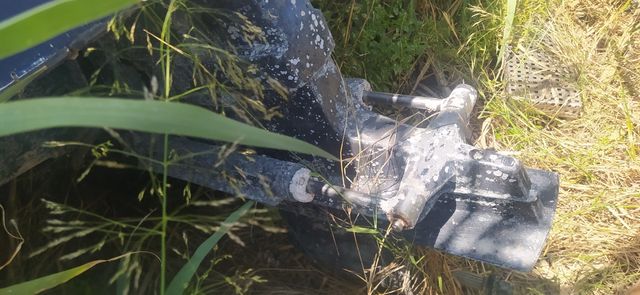 Mercruiser 4.3 y la cola completo averiado ocasión