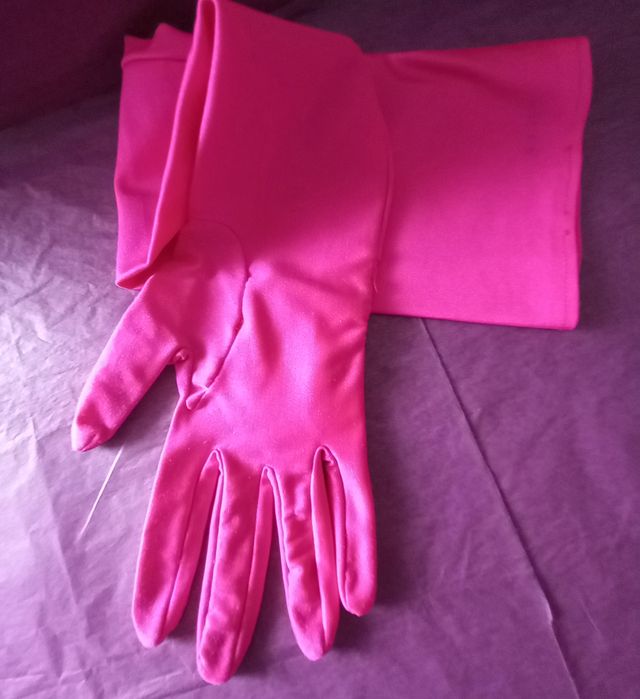 GUANTES