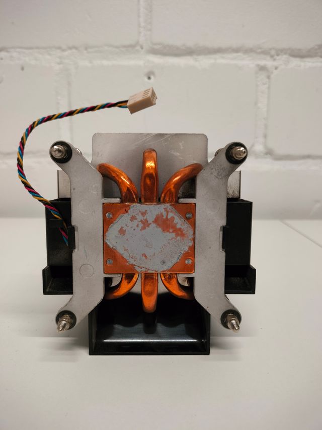 TOMA DE DISIPADOR TÉRMICO HP 457886-001 775 ML110