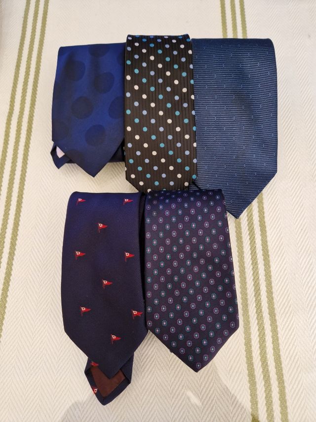 Lote 5 Corbatas.