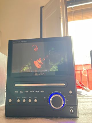 equipo de música/TV NEVIR