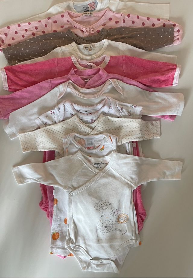 Bodies y pijamas 0-3 meses