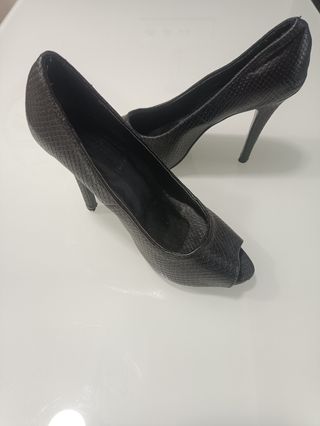 Zapatos peep toes de Zara Collection talla 37