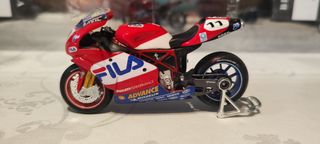 Maquetas Motos Ducati Yamaha 1:12