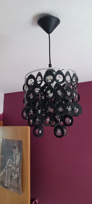 Lámpara negra