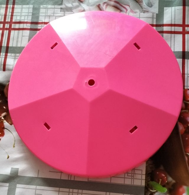 tiovivo de barriguitas pieza