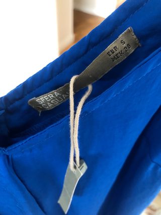 Mono largo de fiesta color azul satinado