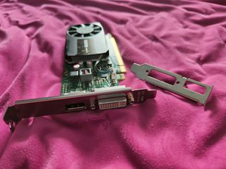 Tarjeta gráfica PNY Nvidia Quadro K620 de 2 GB