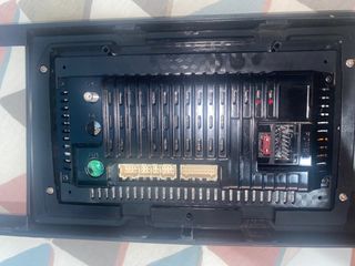 Vendo pantalla de 15 pulgadas