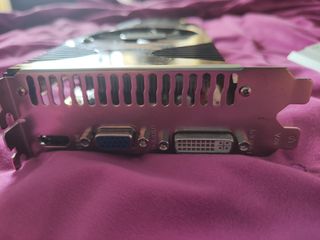 Tarjeta gráfica Palit GTS250 Green 1024M DDR3