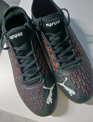 BOTAS DE FÚTBOL PUMA FUTURE 6.4