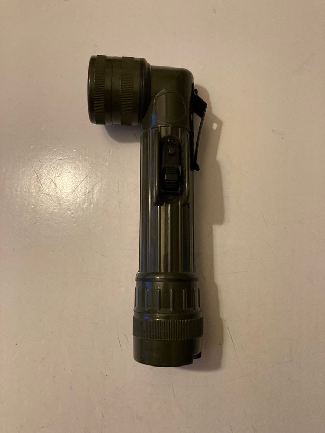 LINTERNA ACODADA NUEVA.