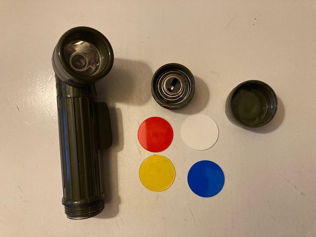 LINTERNA ACODADA NUEVA.