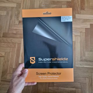 Protector pantalla Macbook Pro 13"