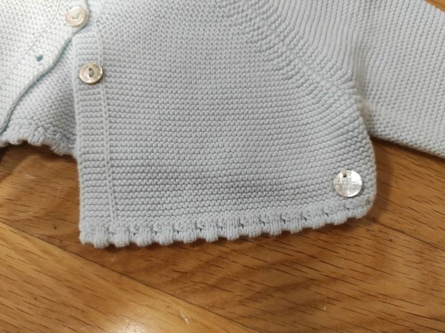 Chaqueta punto azul bebé